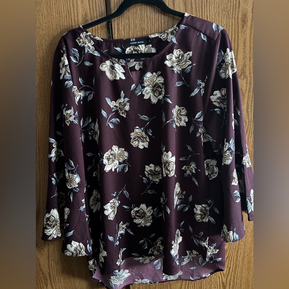 Cute blouse